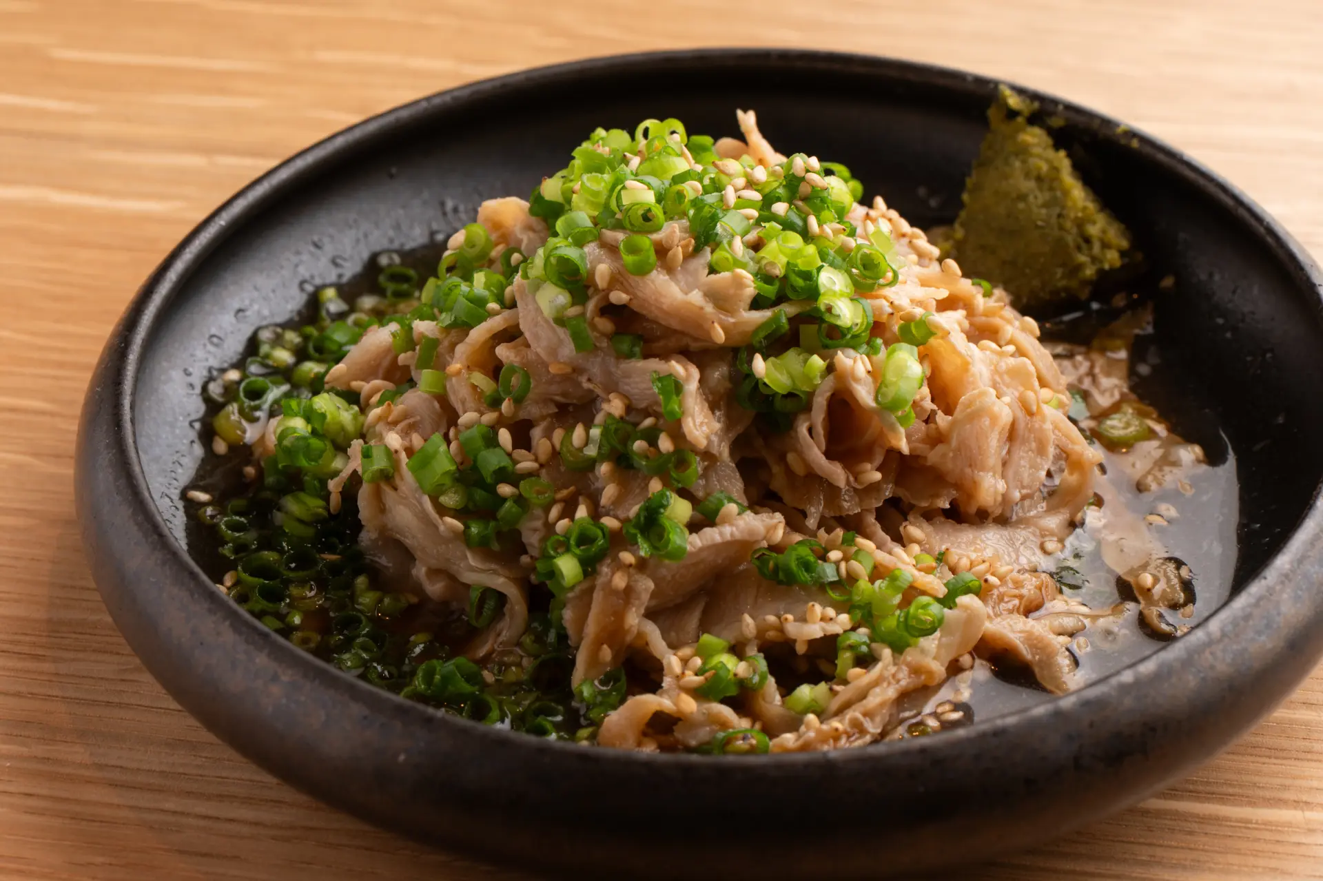 「柔らか牛すもつ」