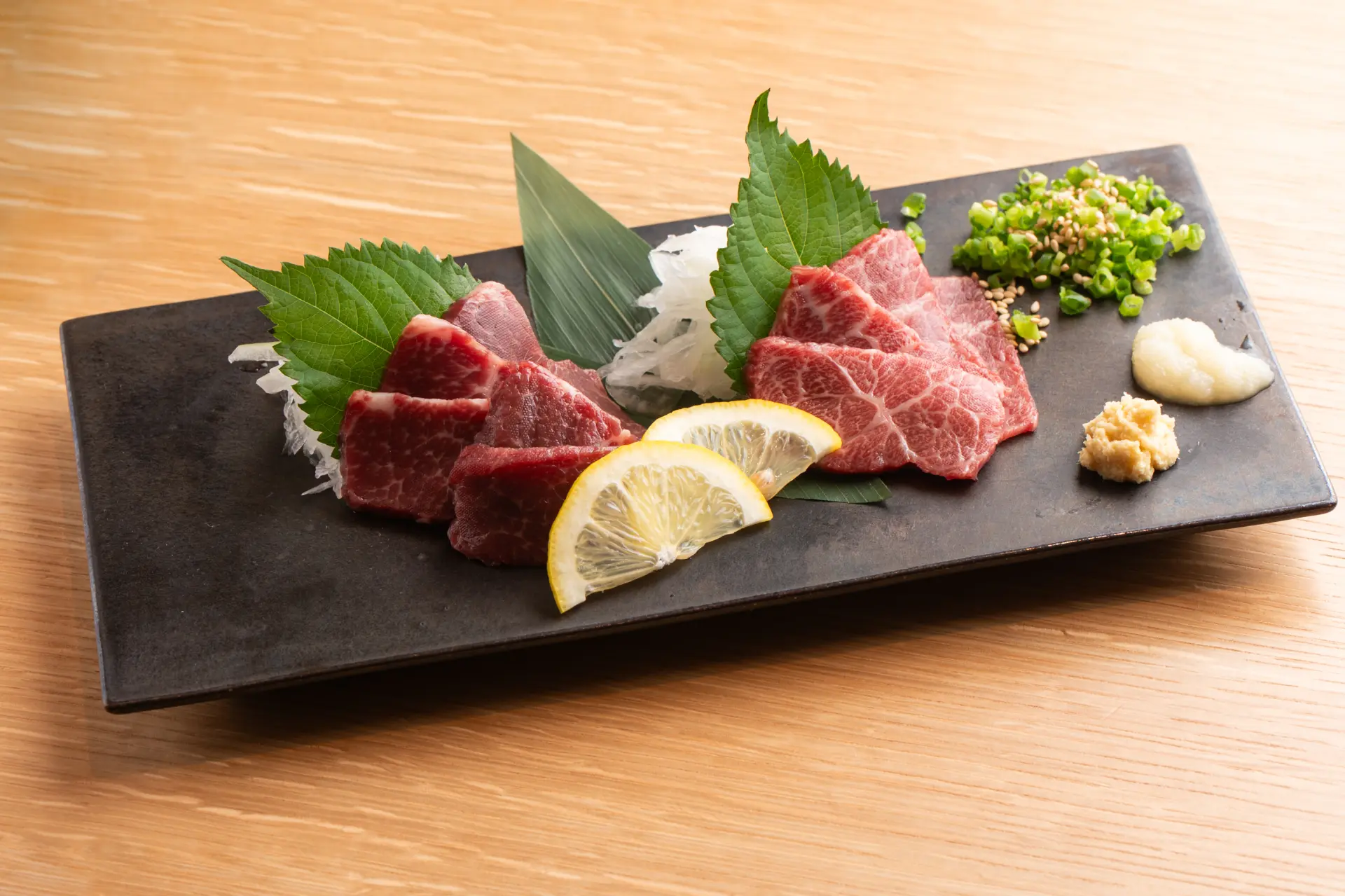 「熊本直送馬刺し盛り合わせ」