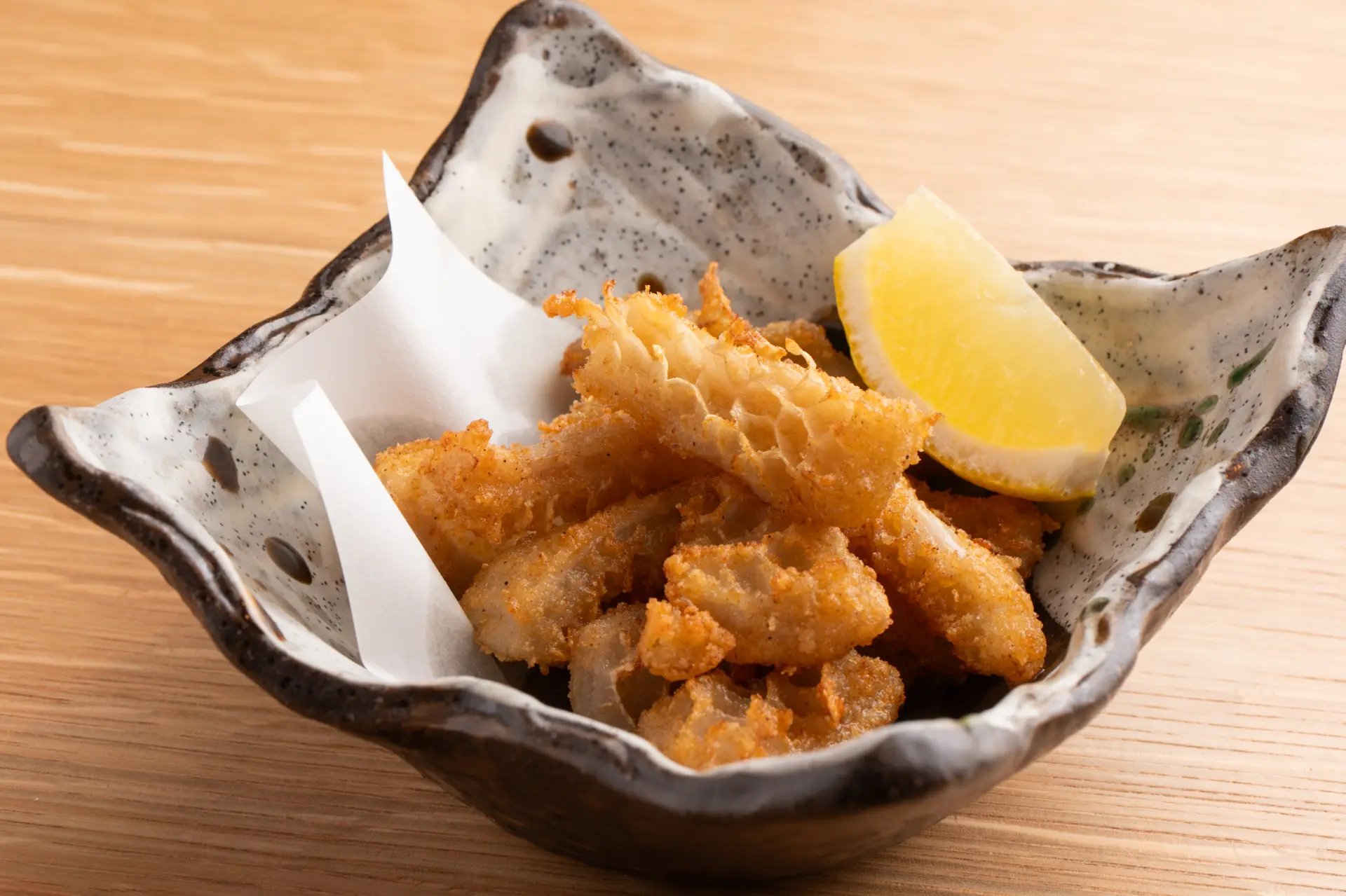 「もつの唐揚げ」