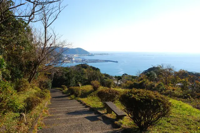 整備されたハイキングコースには絶景スポットが点在