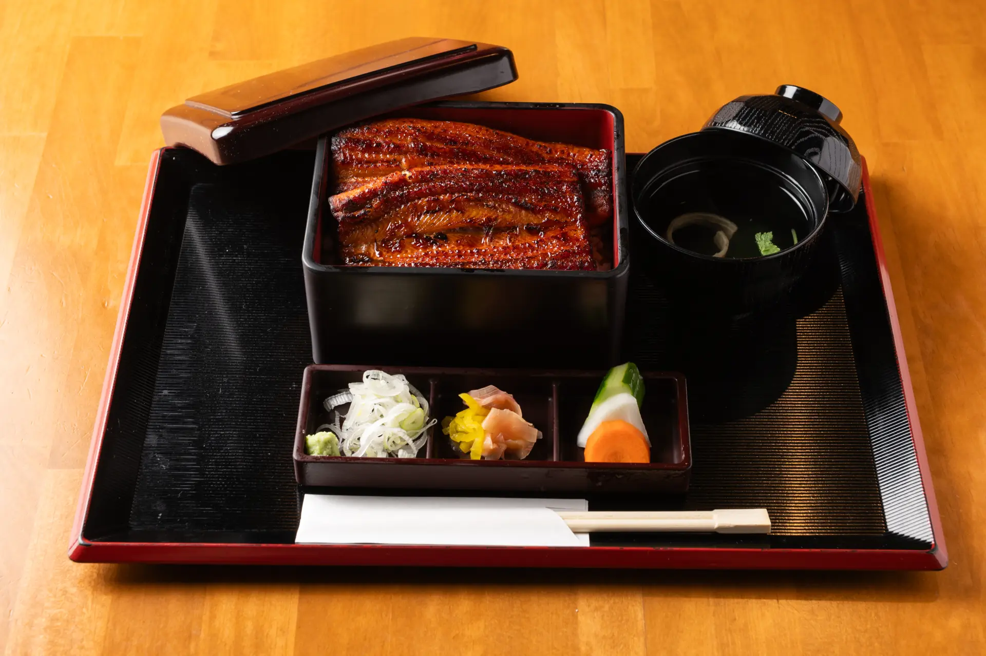 「鰻重（上の松）」