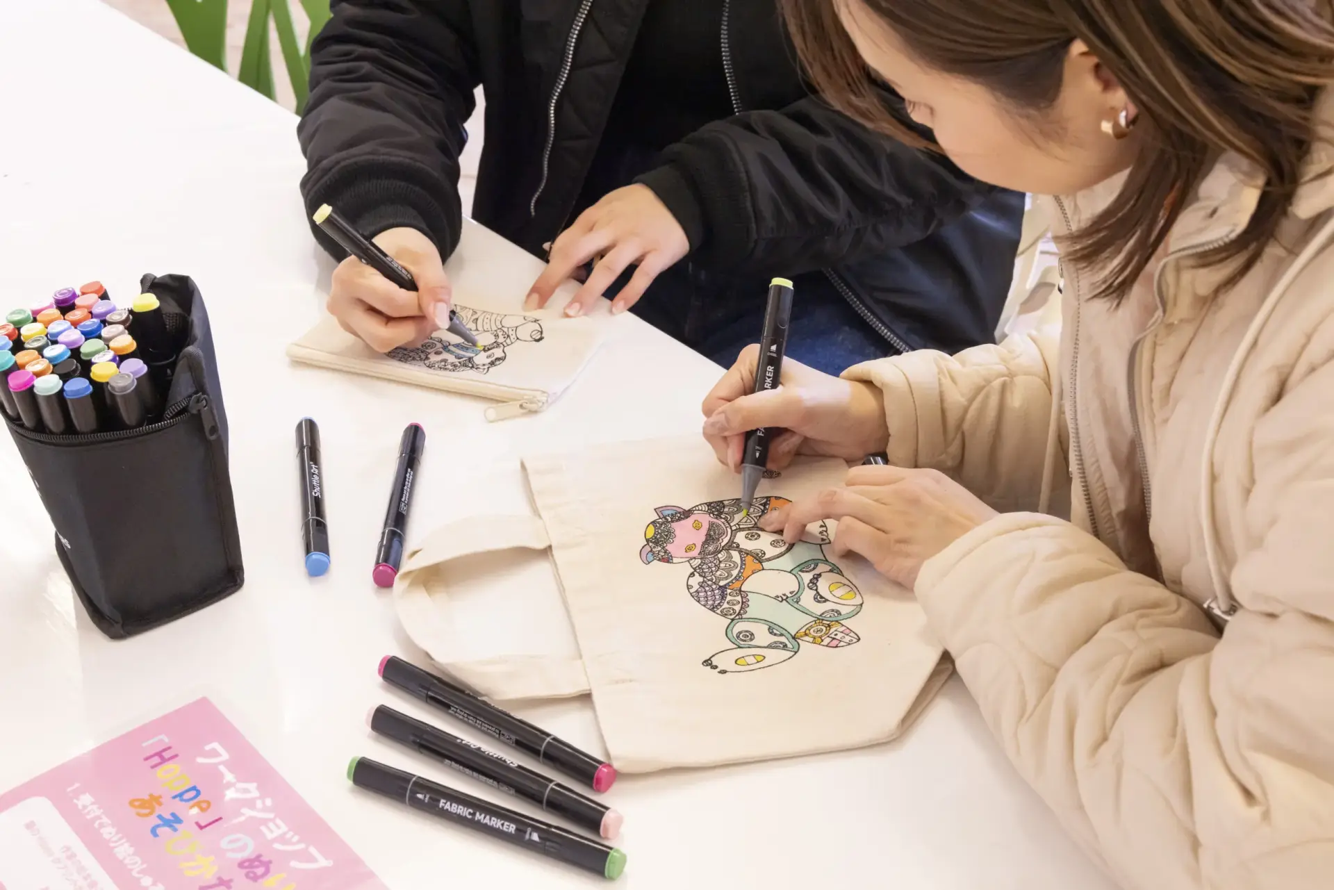 ワークショップ・松本倫子「Hoppe」の塗り絵