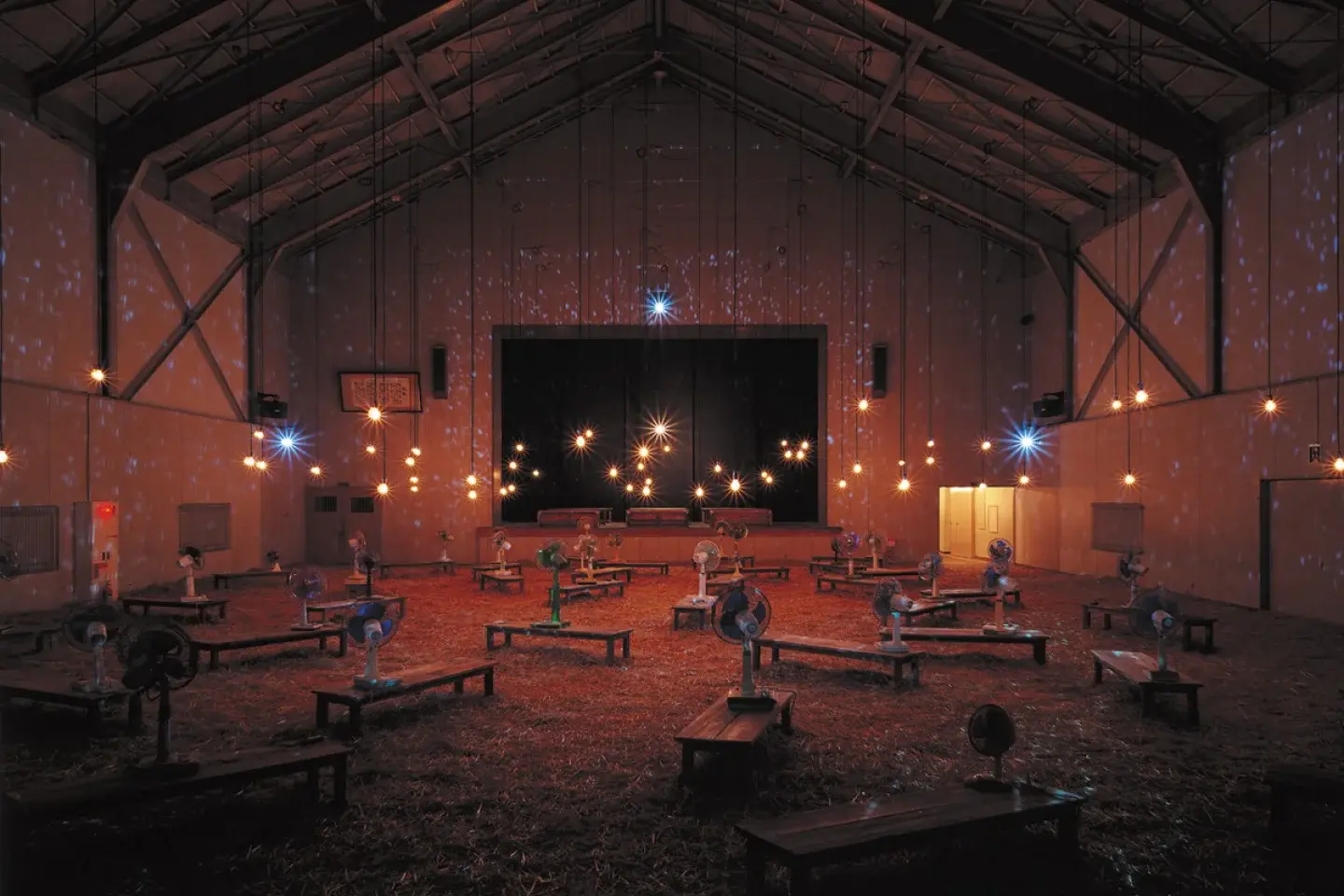 クリスチャン・ボルタンスキー＋ジャン・カルマン「最後の教室」 Photo by T.Kuratani