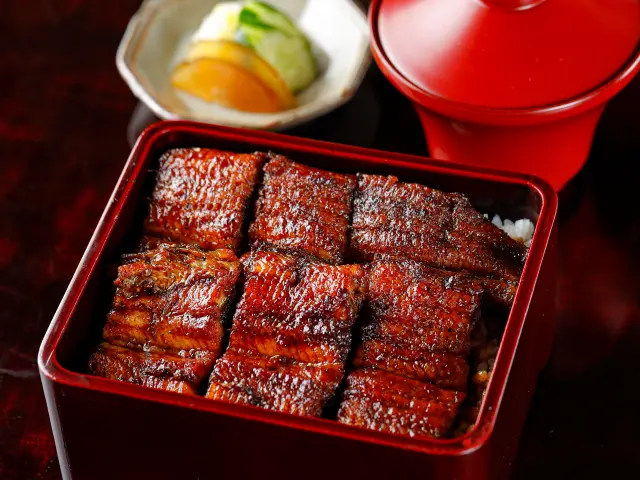 在「銀座鰻魚飯宮宇」品嚐傳承70餘年名古屋風格的地燒鰻魚