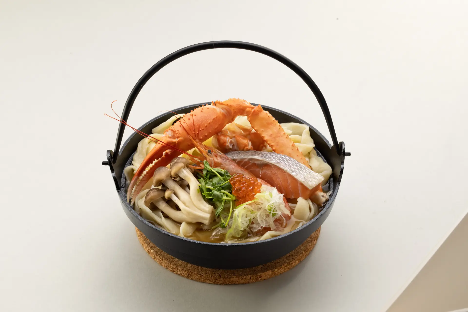 看板メニューの「海鮮ほうとう」