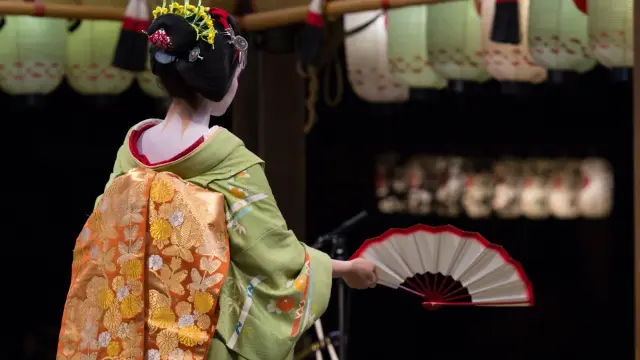 【花街の芸舞妓文化徹底ガイド】京の雅を受け継ぐ芸妓・舞妓たち