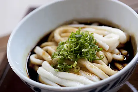 自家製タレが自慢の伊勢うどん店
