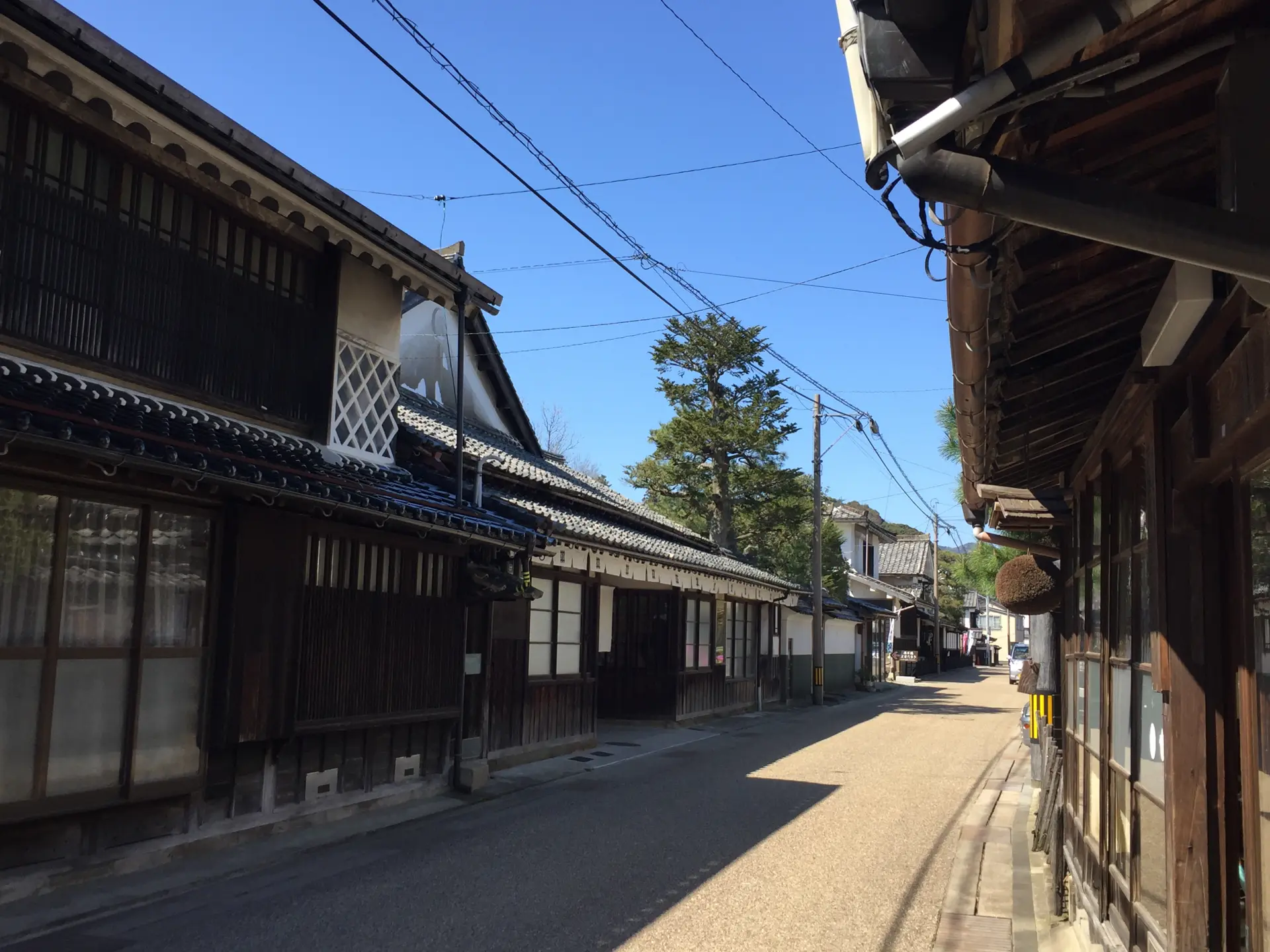 運河沿いに栄えた情緒あふれる商人街