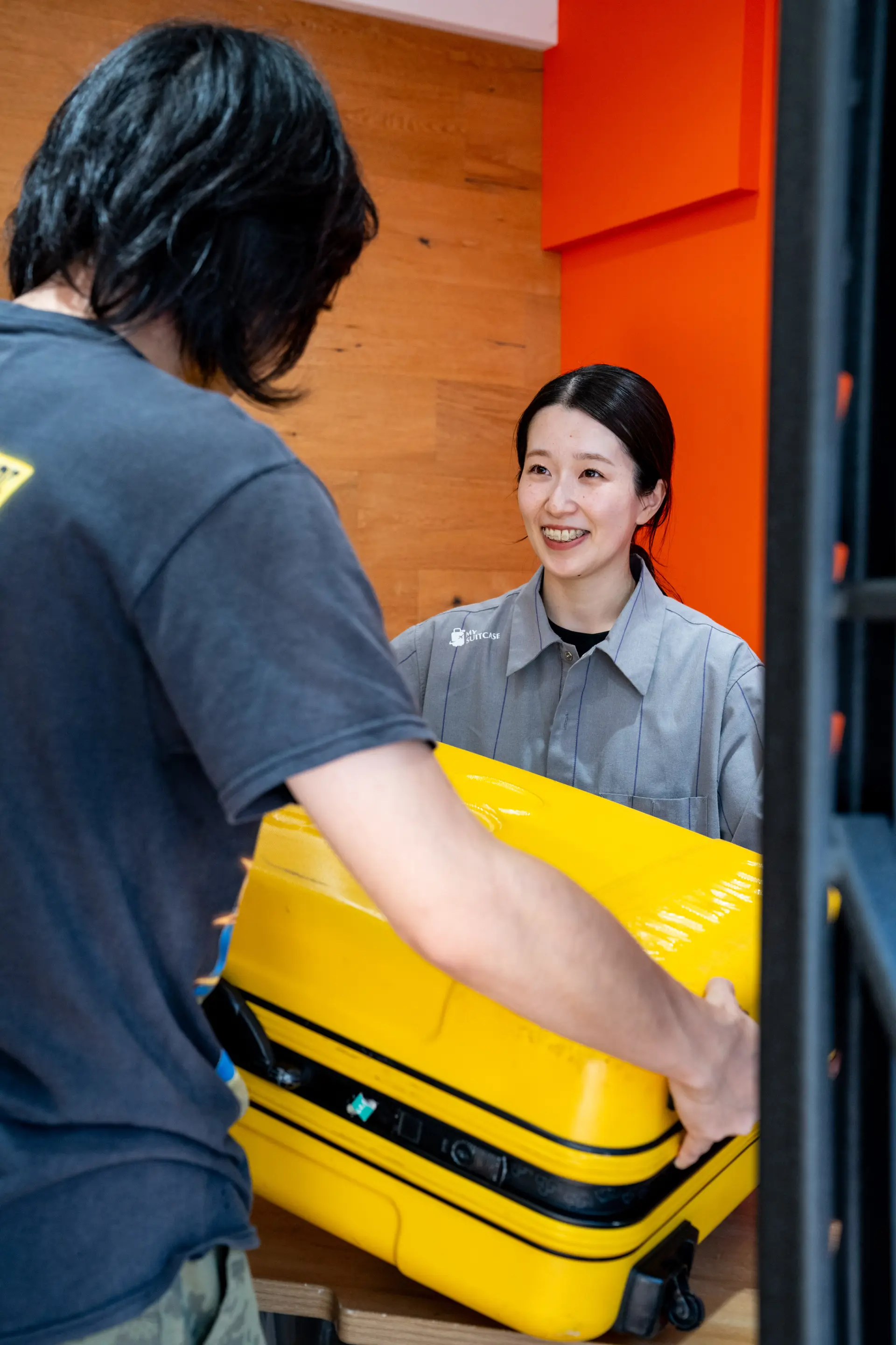 捨てる前にスーツケース買取サービスの検討を