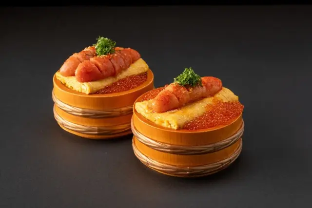 目でも楽しめる人気メニュー「明太いくら玉子焼き丼」