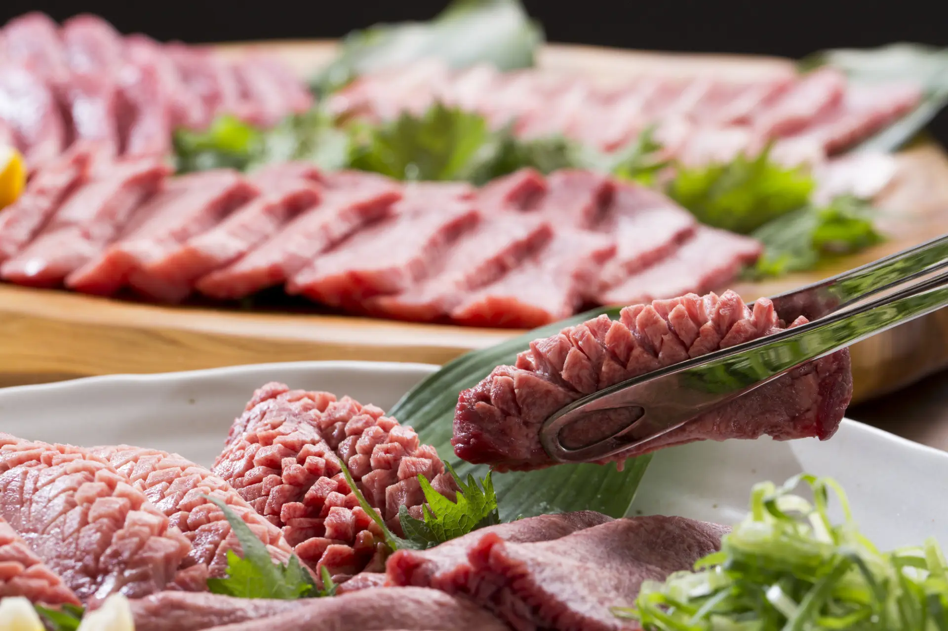 上質な和牛を厚切りで贅沢に味わえる（※写真はイメージです。）