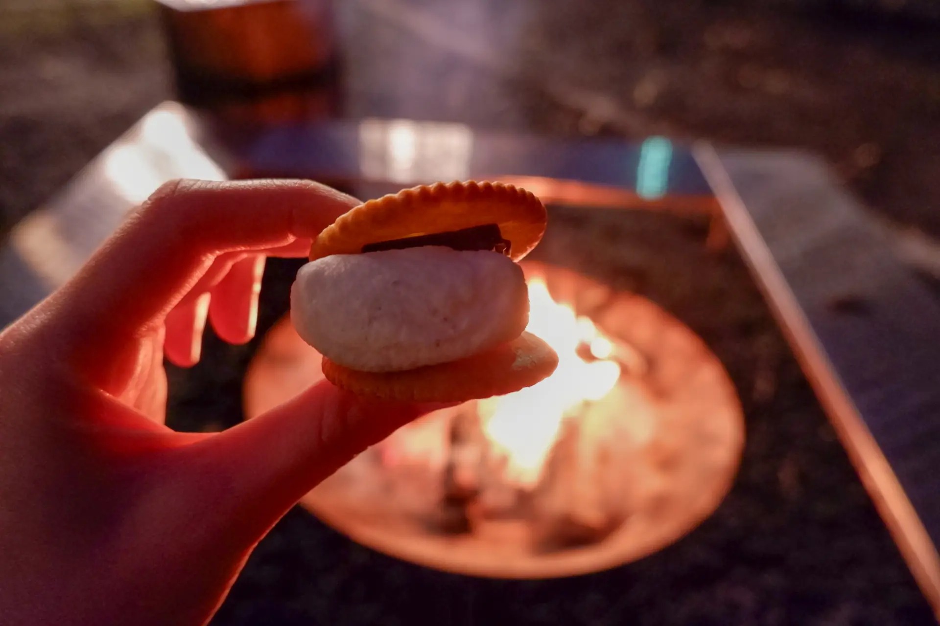 表面はパリっと、中からトロリと溶け出すマシュマロ