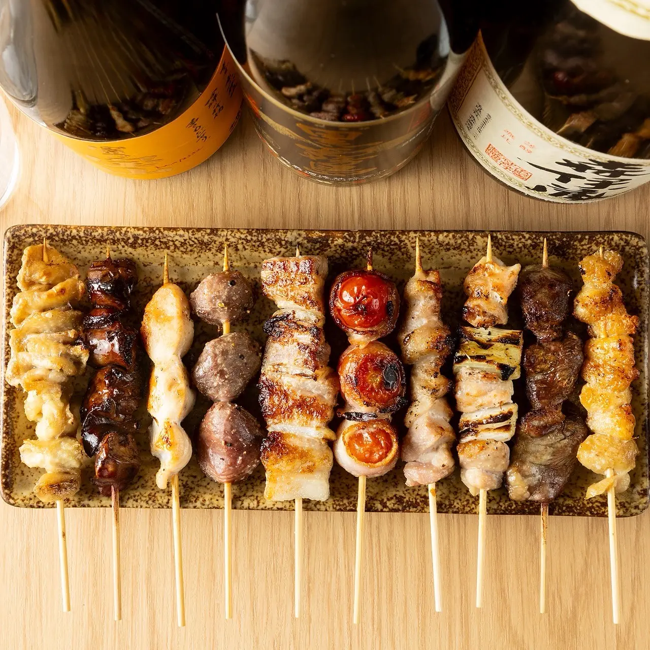 搭配鐵板燒或配酒都好吃的「「烤雞肉串」」