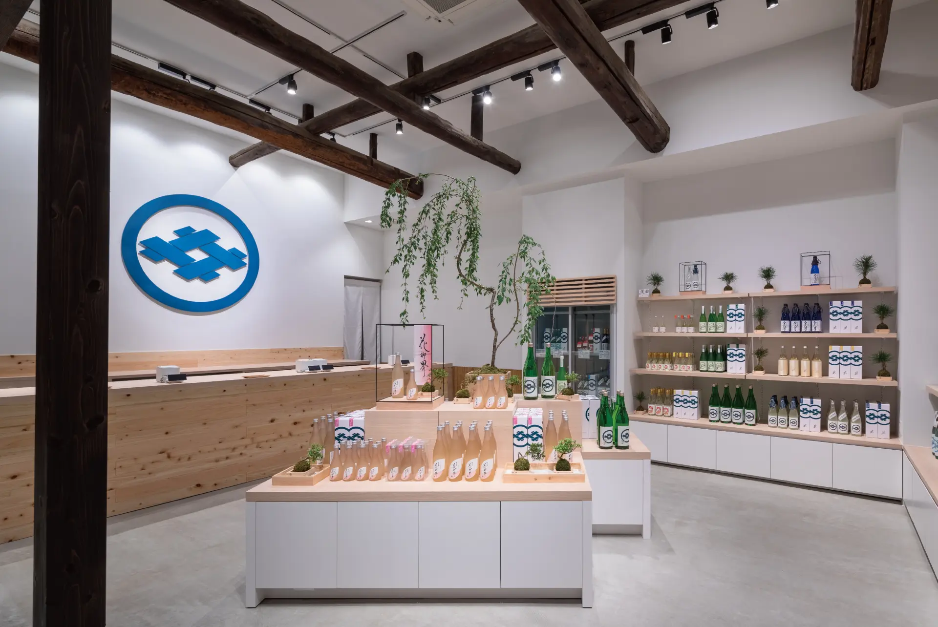 ショップでのお土産選びも忘れずに