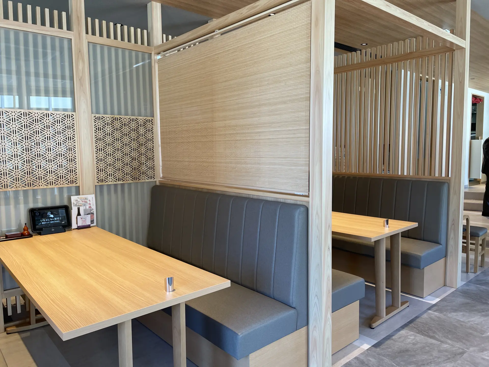 半個室もあり、ゆったりと過ごせる