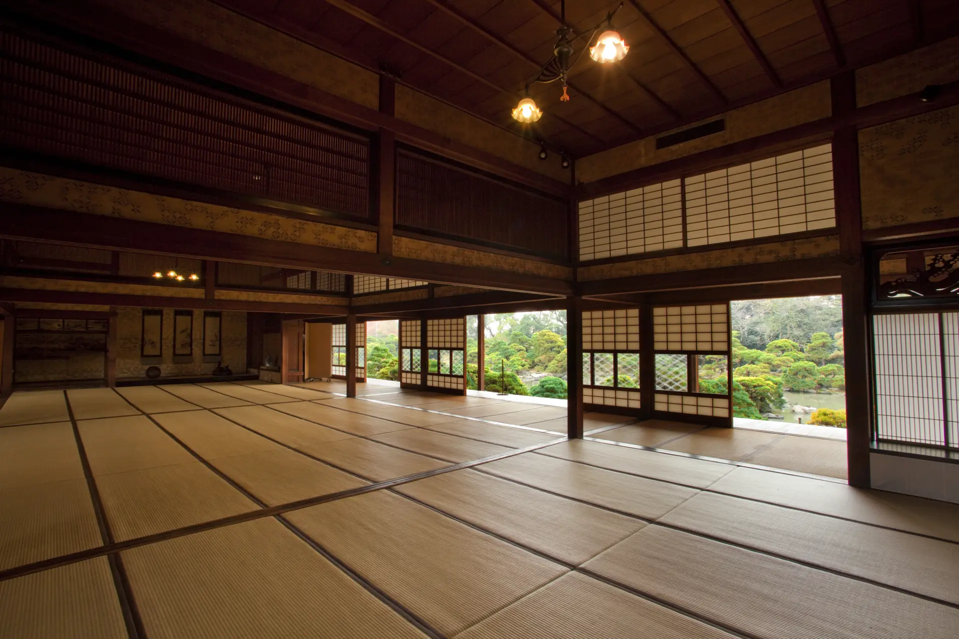 100畳の広さを誇る「大広間」