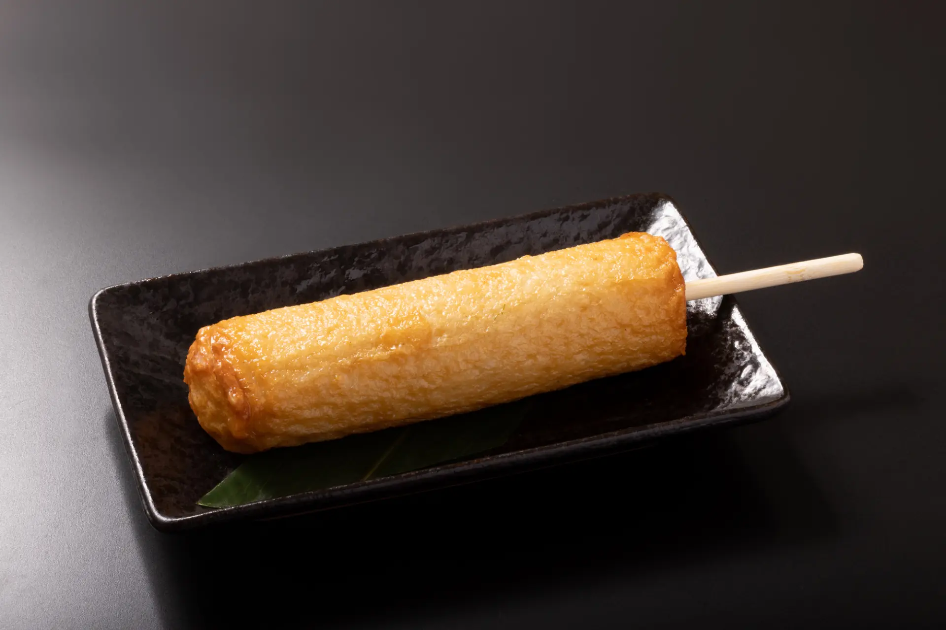 散策の合間に手軽に食べられる磯揚げ（※写真はイメージです。）