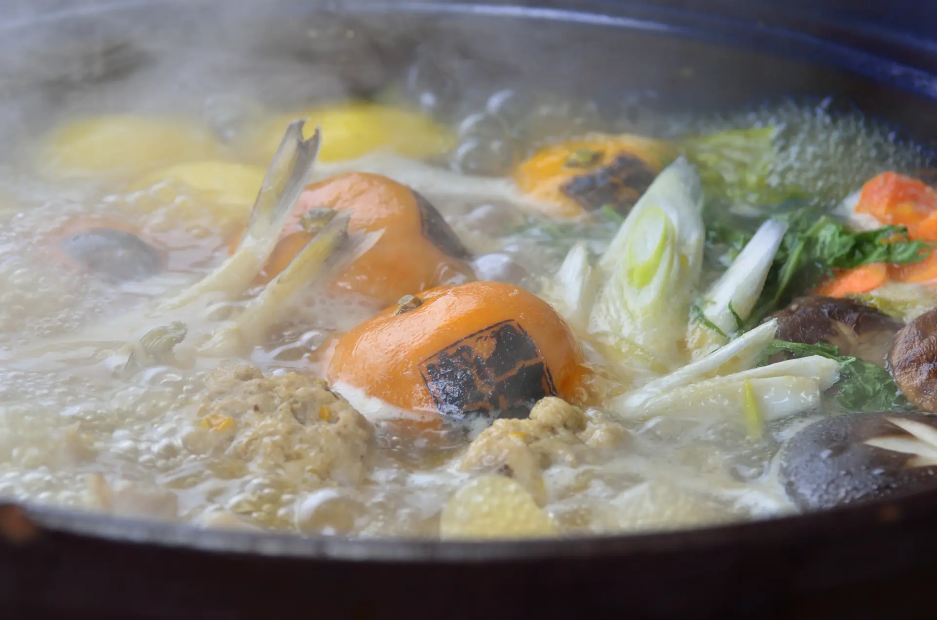 冬限定メニューの「みかん鍋御膳」