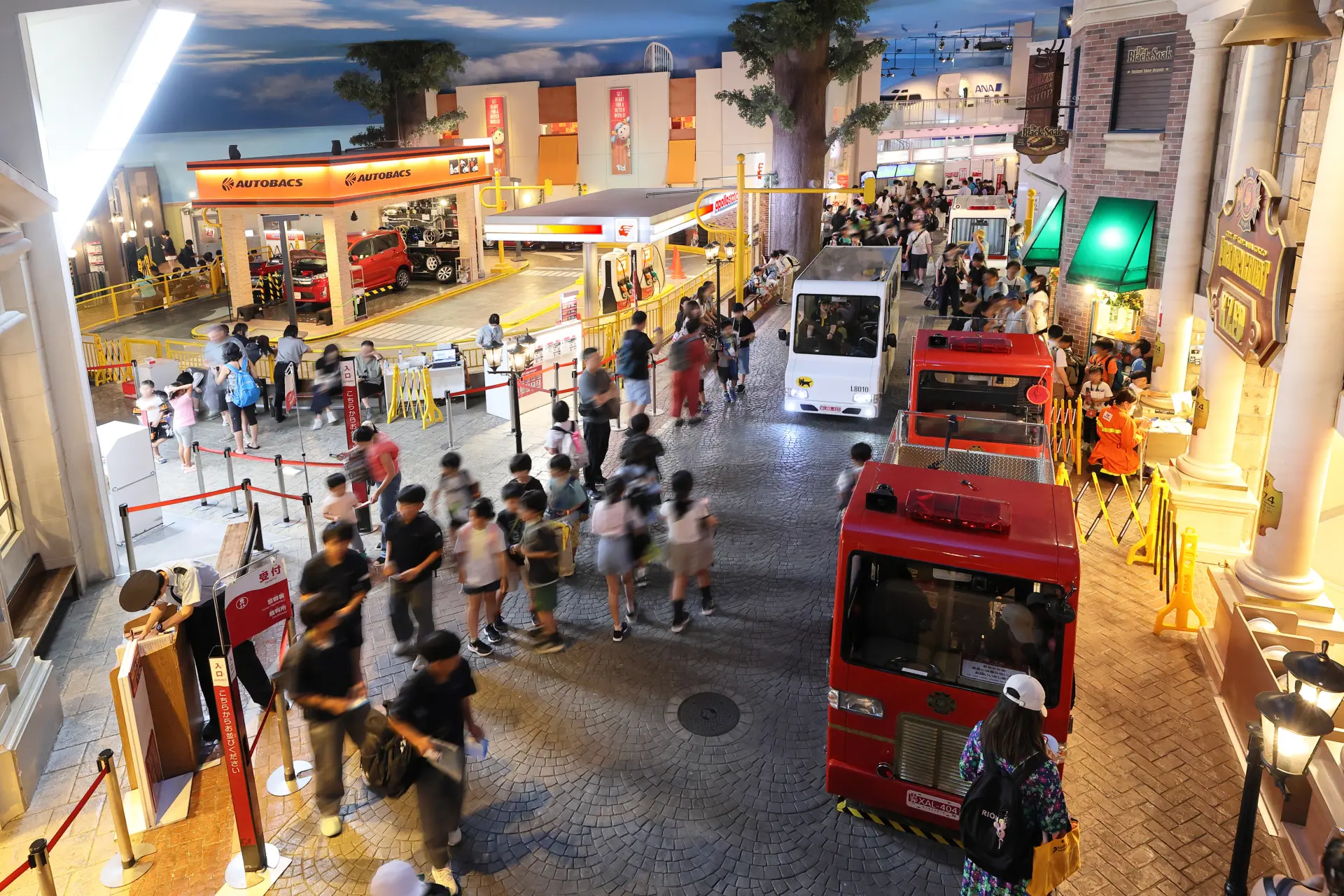 KidZania Tokyo is in a location that is easy to access from major stations.