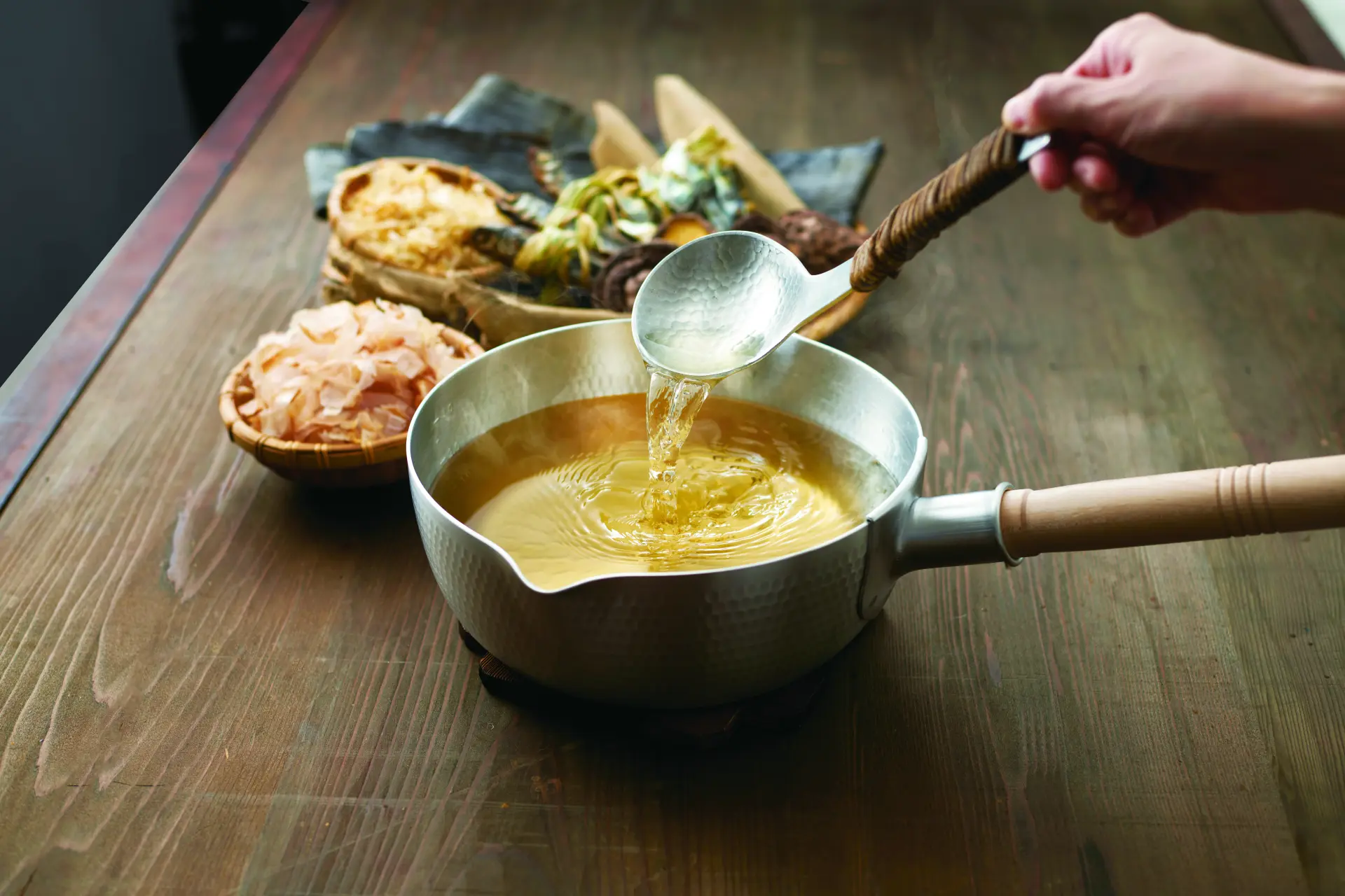 1〜2分煮出すだけで、いつもの料理がひとつ上の味わいに