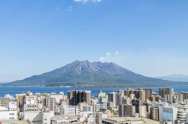 桜島がすぐそばにある鹿児島市