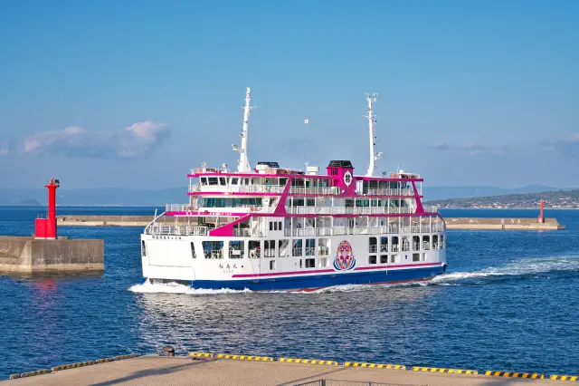 フェリーで活火山へ向かう鹿児島ならではの体験を親子で楽しもう