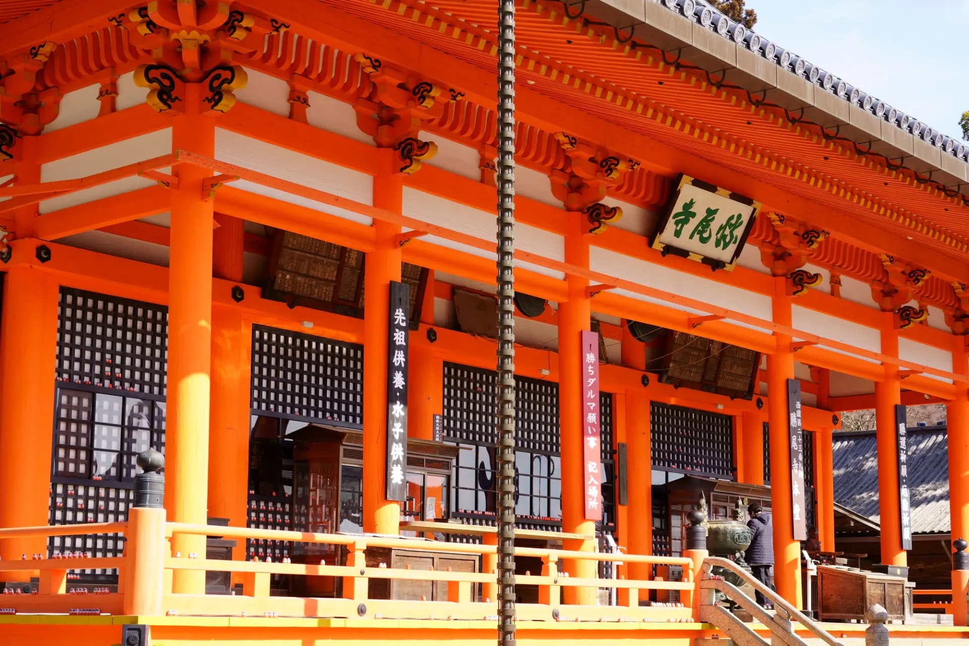 這裡是為達摩寄託心願的重要場所。若是你的心願得以實現，請記得再次造訪時前來致謝