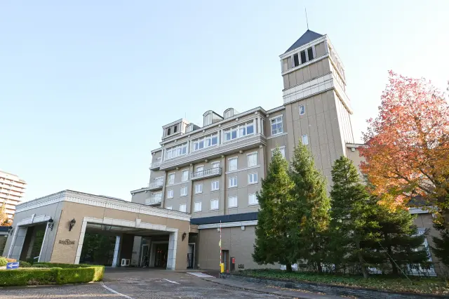 An exterior that creates a special, memorable atmosphere