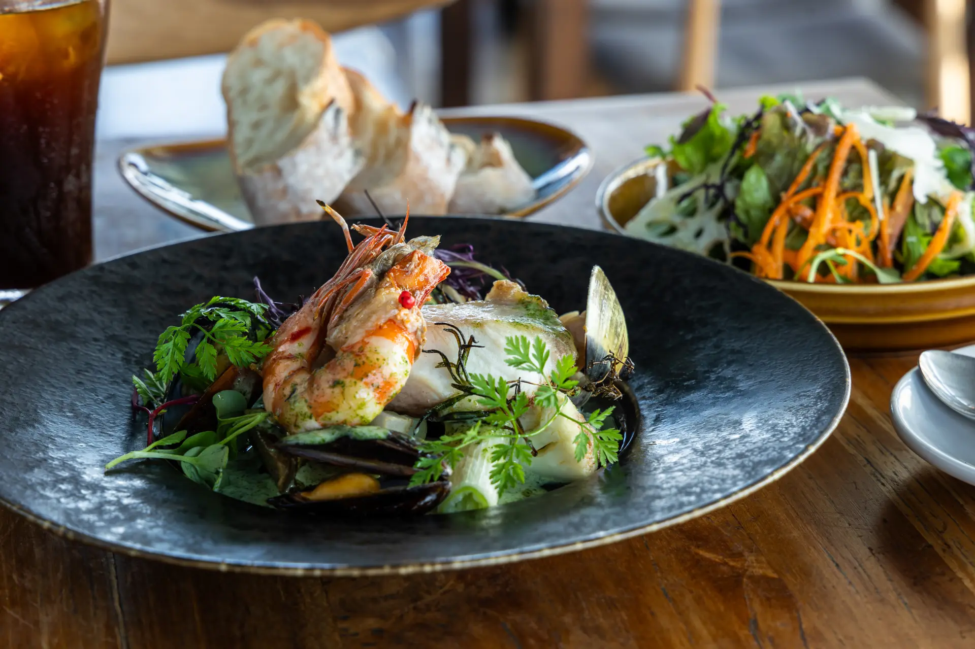 地元食材を生かした創作イタリアンが味わえる