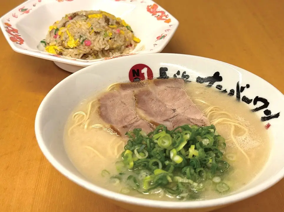 長浜屋台の味！「長浜ナンバーワン」で福岡名物・豚骨ラーメンを堪能