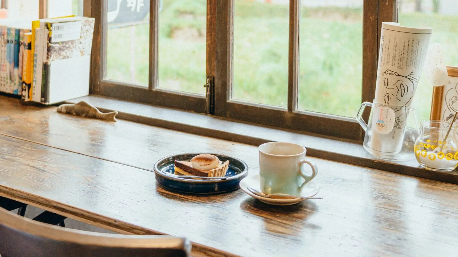香り豊かなコーヒーと絶品スイーツでゆるりとしたカフェタイムを