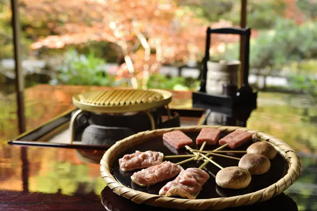 Enjoy a Japanese Garden and Charcoal Grilling in Hachioji, Tokyo: A Luxurious Japanese Escape at Ukai Toriyama