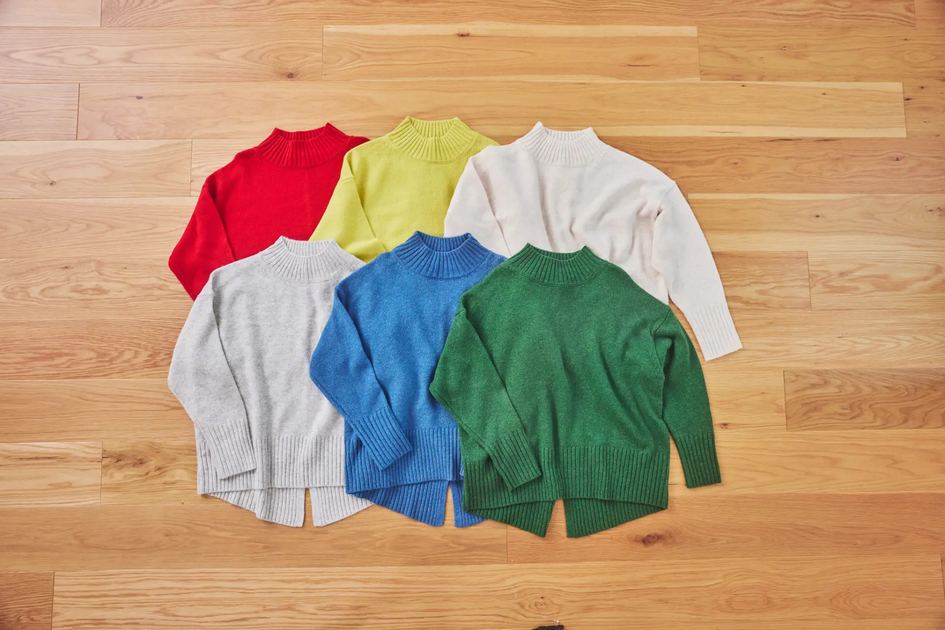 “Premium Knit” เสื้อไหมพรมคุณภาพสูง ผลิตจากขนแกะแลมบ์วูล