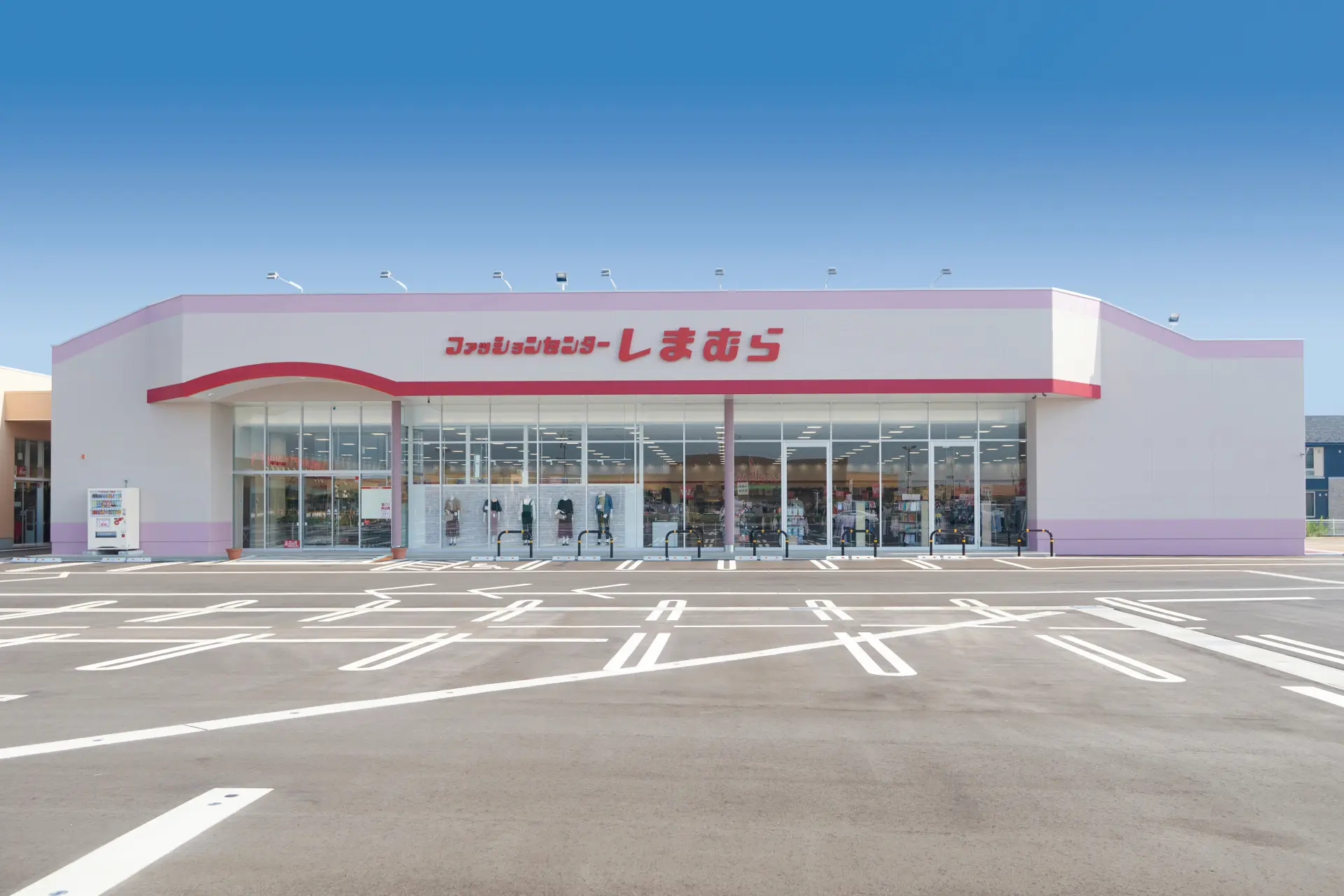 ภาพด้านนอกร้าน Fashion Center Shimamura