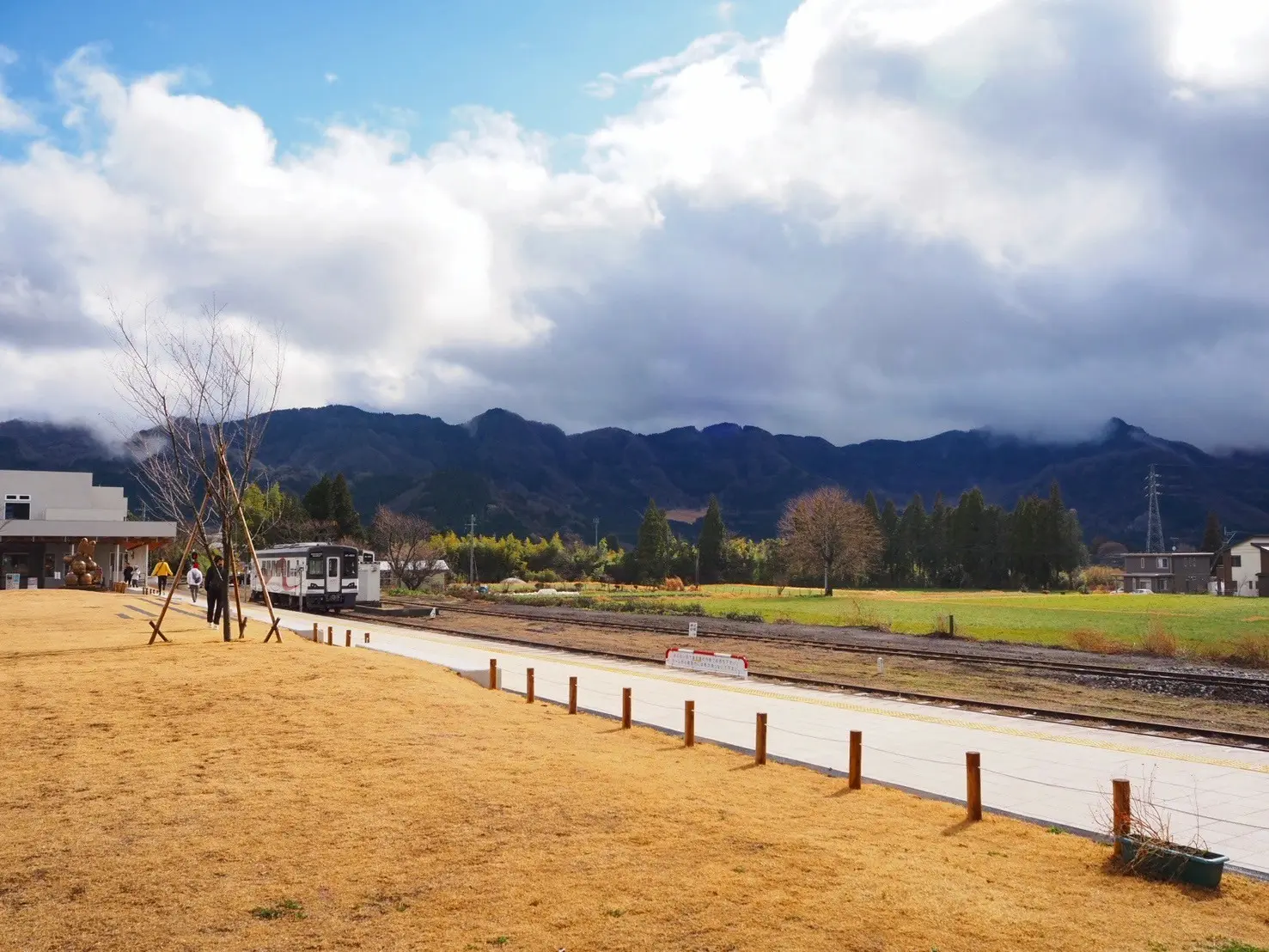 Takamori Station, offering a leisurely view of Aso’s magnificent nature