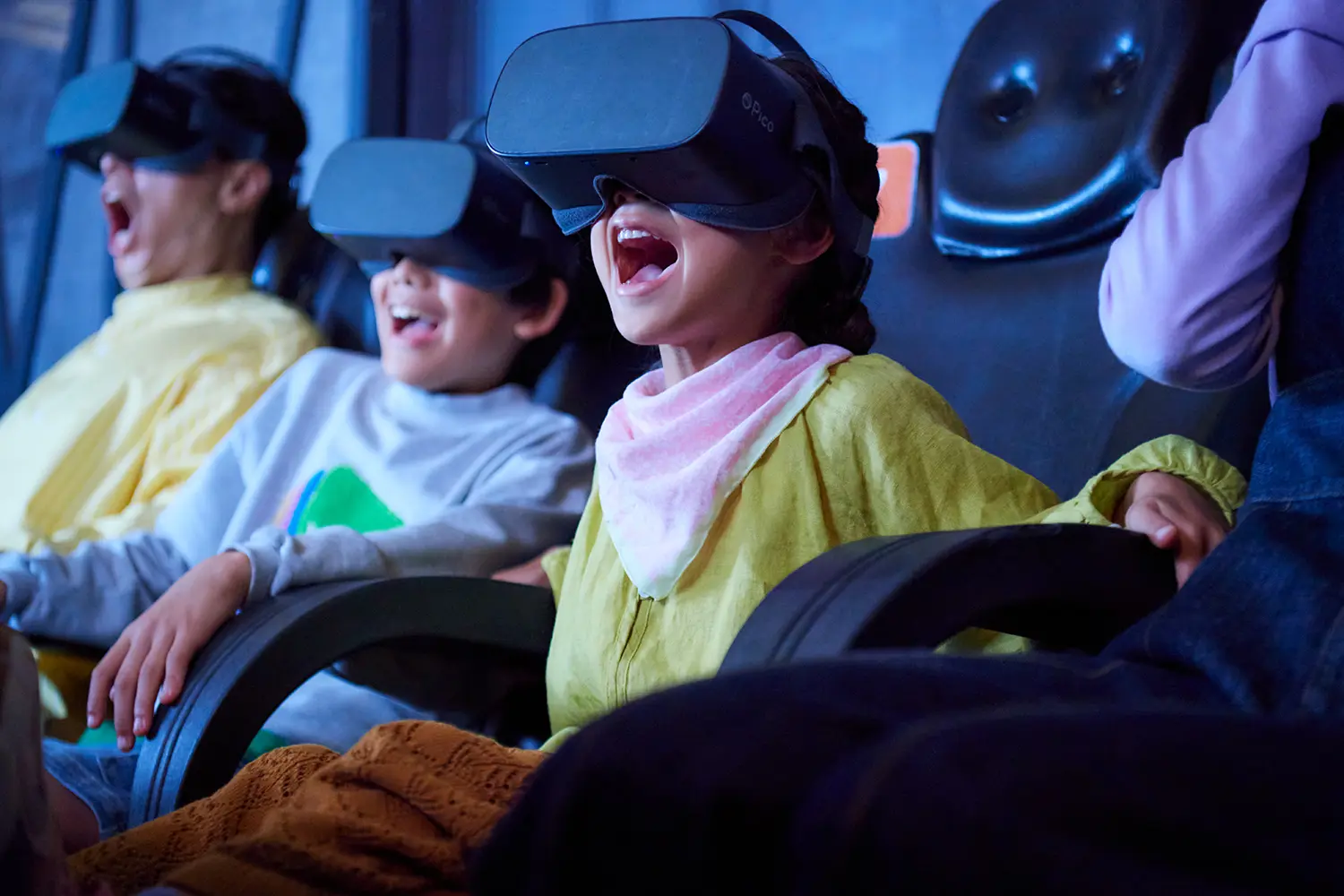 体感5Gの宇宙旅行を楽しめる「VRワールド〜ウルトラ逆バンジー〜」