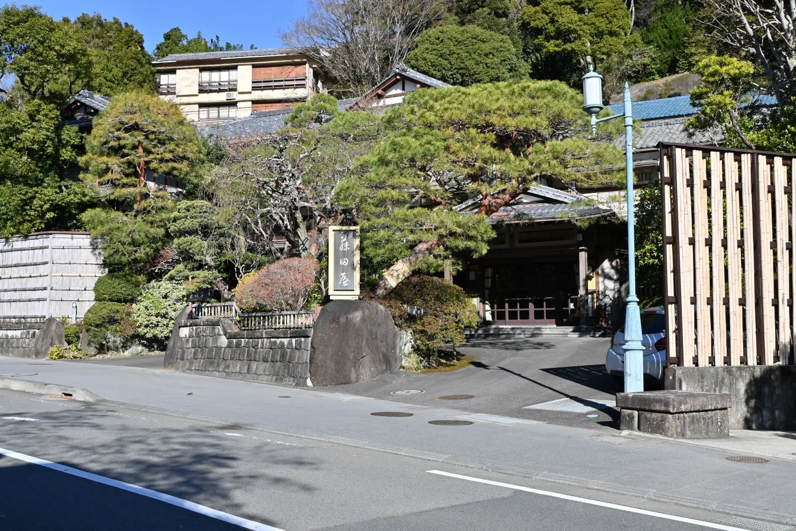 建物が国の有形登録文化財に登録されている宿も複数ある