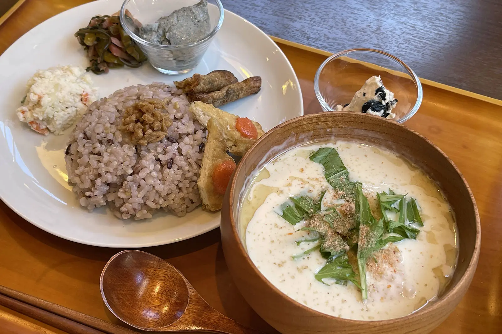 ボリュームたっぷりだが、おなかに優しい料理なので、朝食がわりにしてもいい