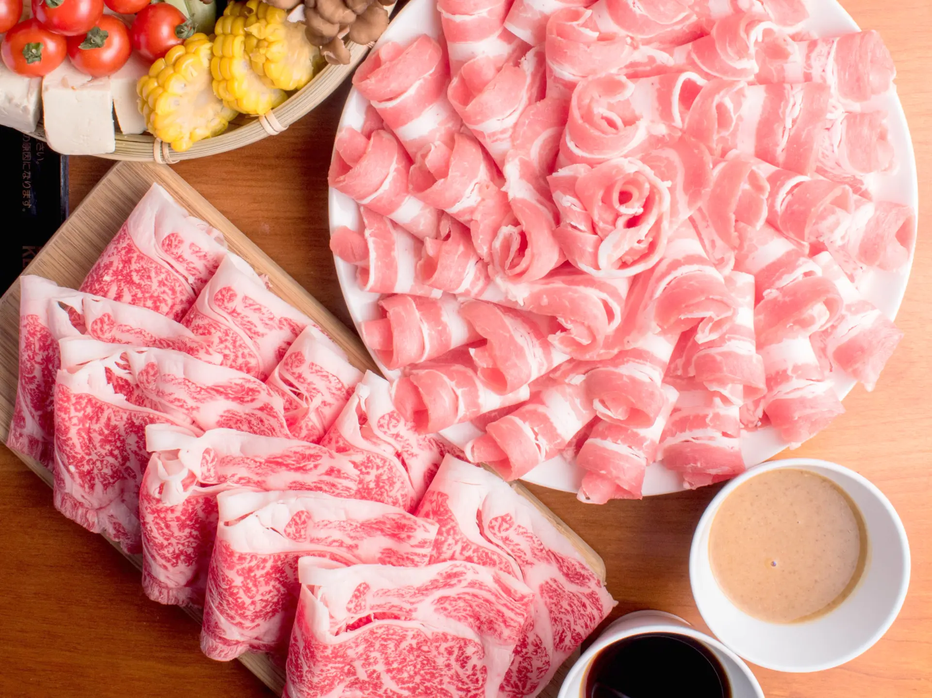 用沾醬與配料變化出不同風味