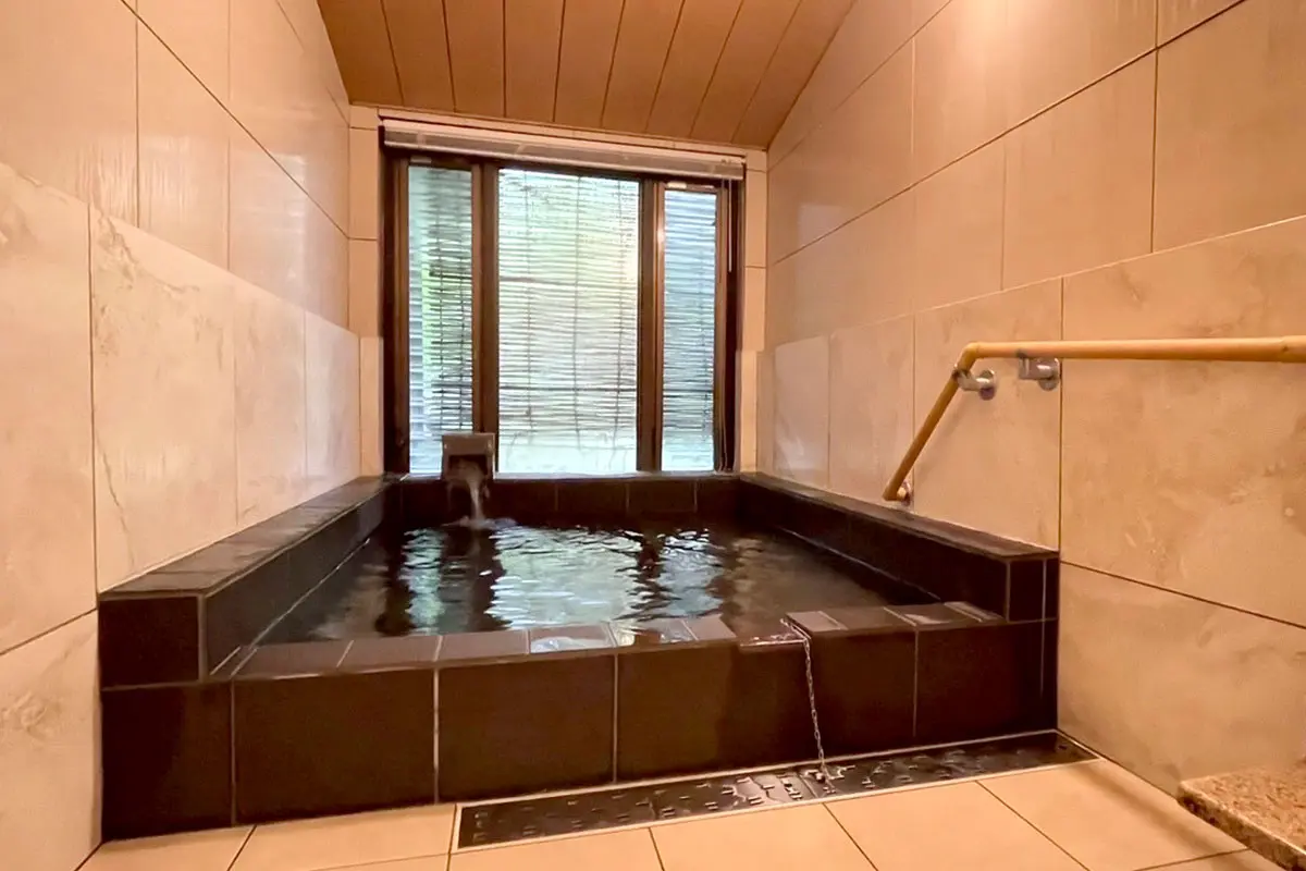 現代風格的內湯