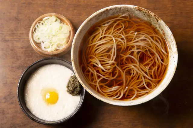 高橋家的招牌人氣料理「山藥泥蕎麥麵」