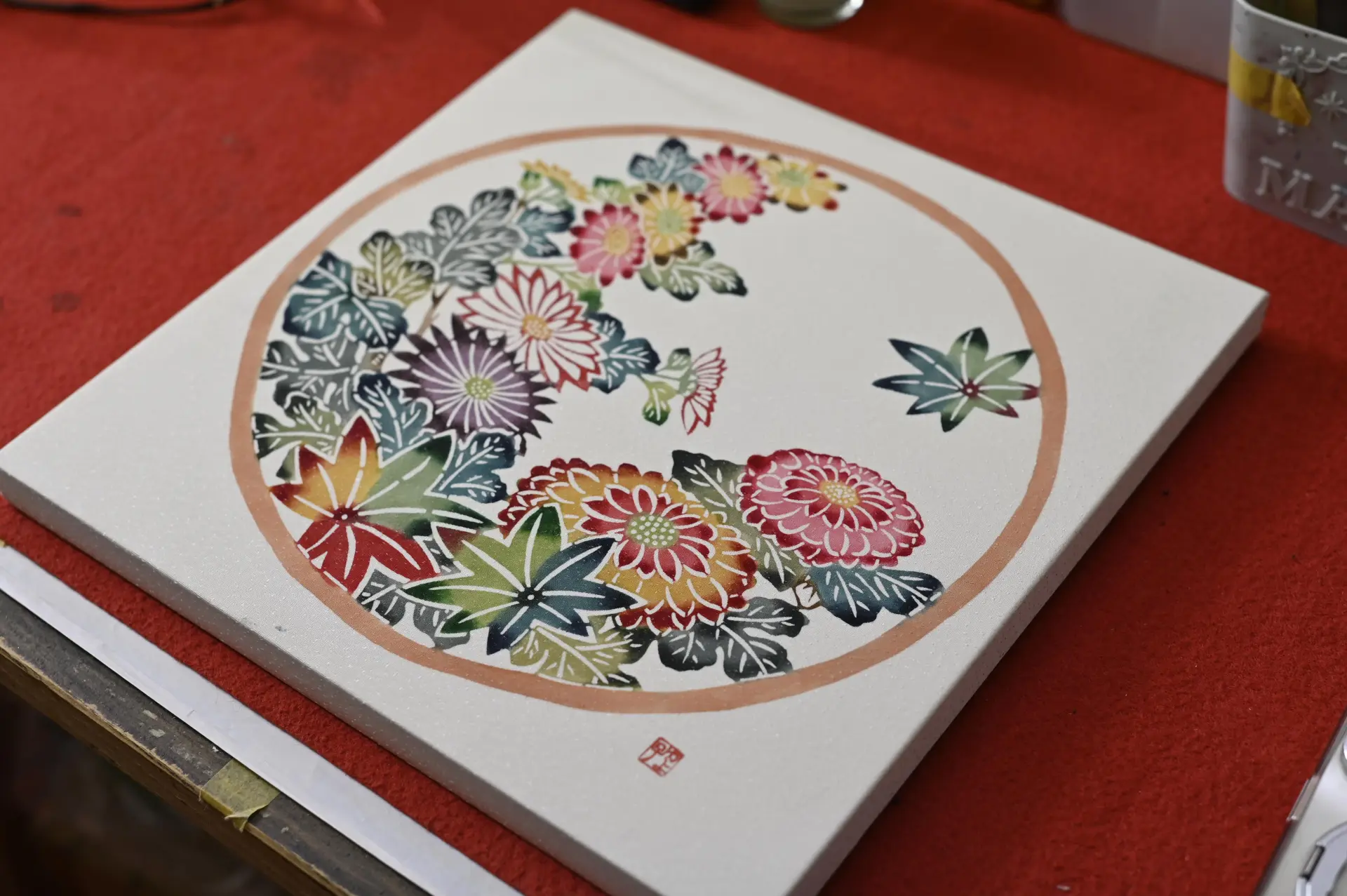 能以喜爱的配色来表现图案