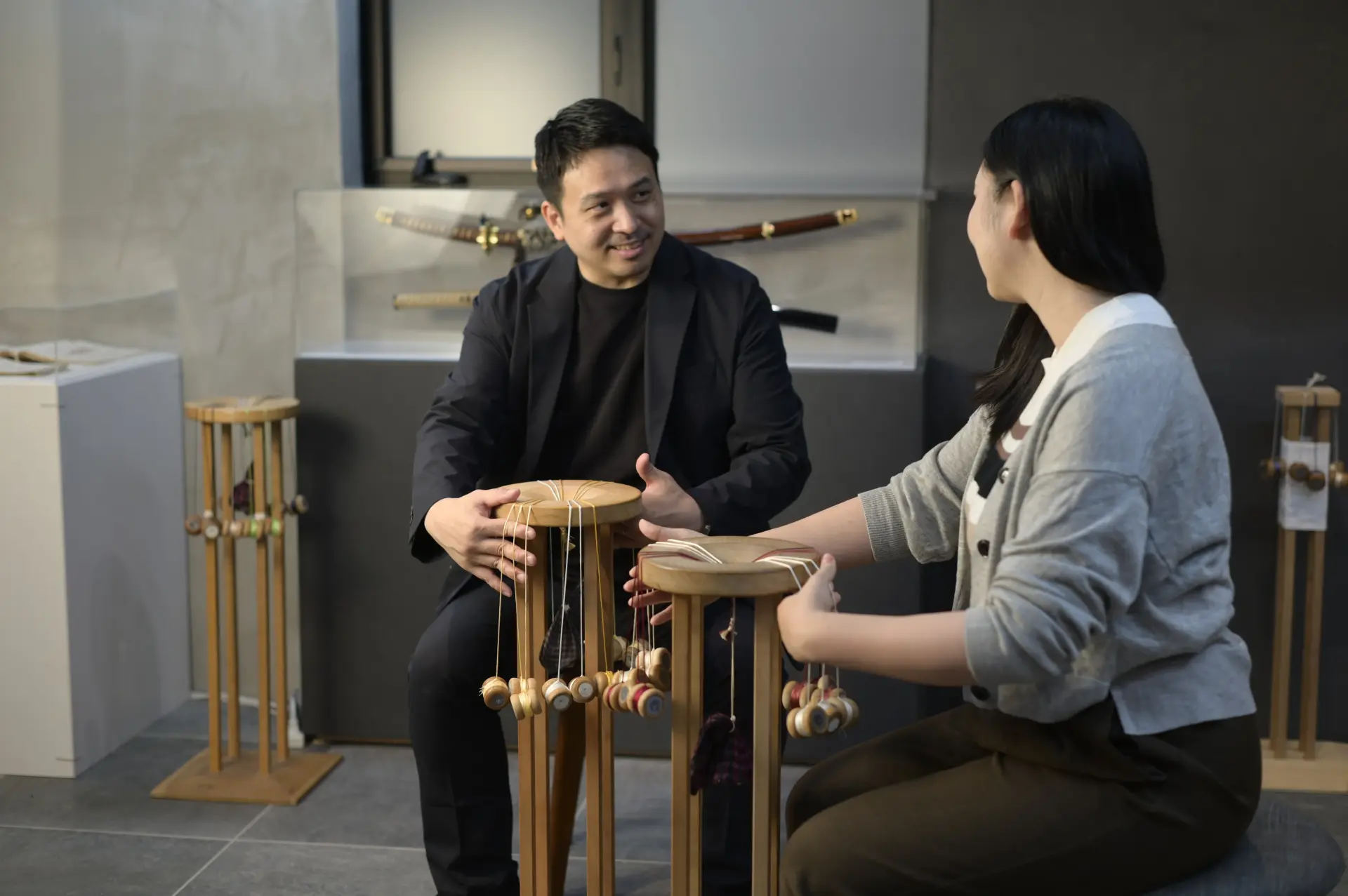 在职人指导下挑战「奈良组」编织