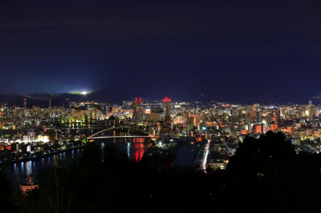 【高知のエリア別お勧め宿泊施設11選】清流・絶景・グルメを堪能できる滞在先