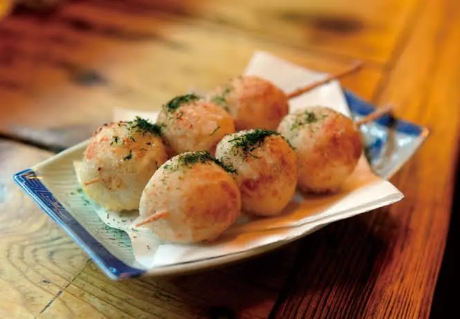 絶妙な塩気とホクホクかつねっとり食感が人気の「芋娘」