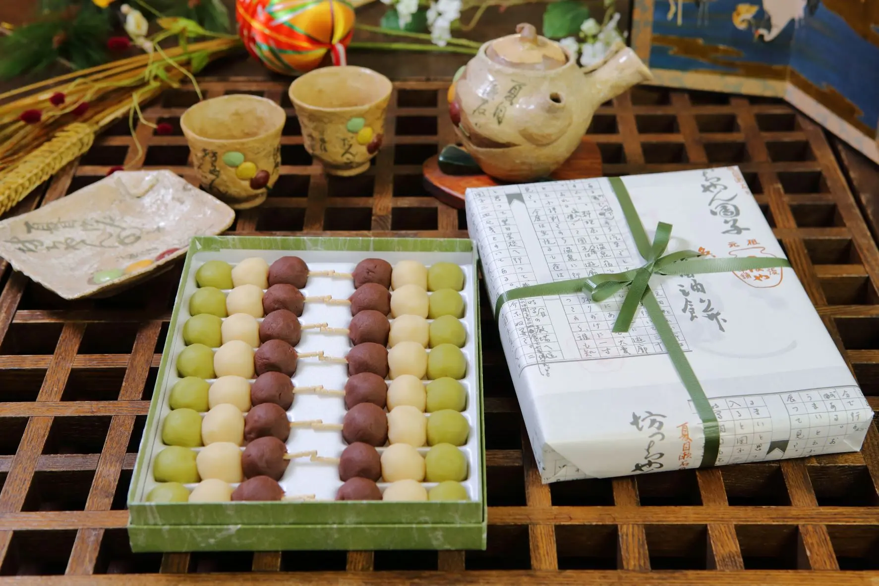 「坊っちゃん団子」は「つぼや菓子舗」が発祥