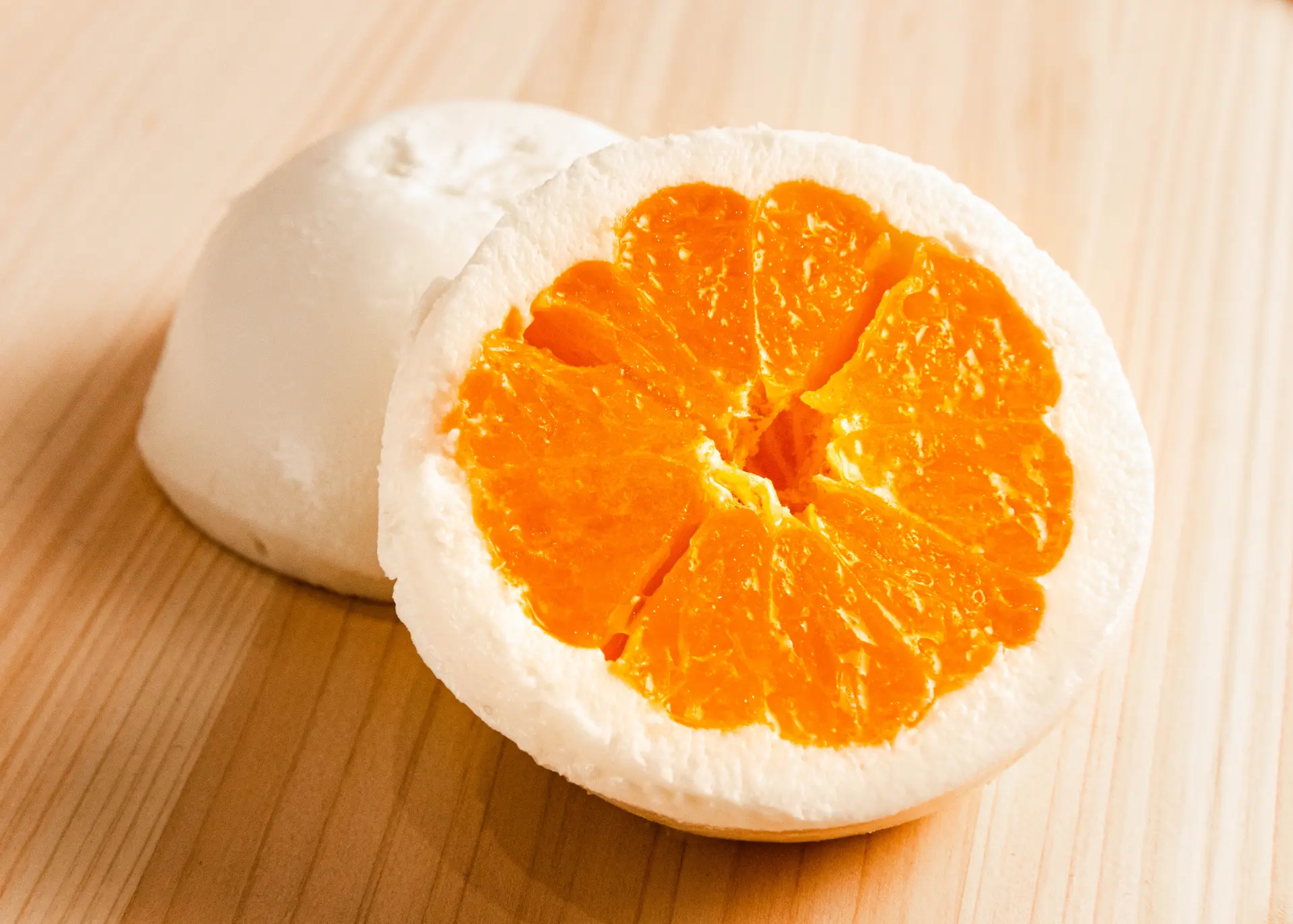 チーズには愛媛県産の濃厚な牛乳を使用