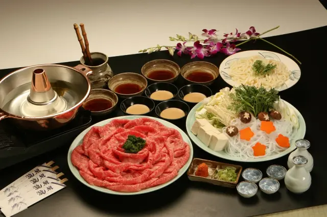 「若狭牛特上和牛しゃぶしゃぶ」