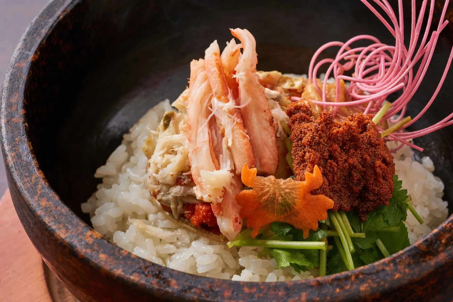 石焼きスタイルの「加賀カニごはん」