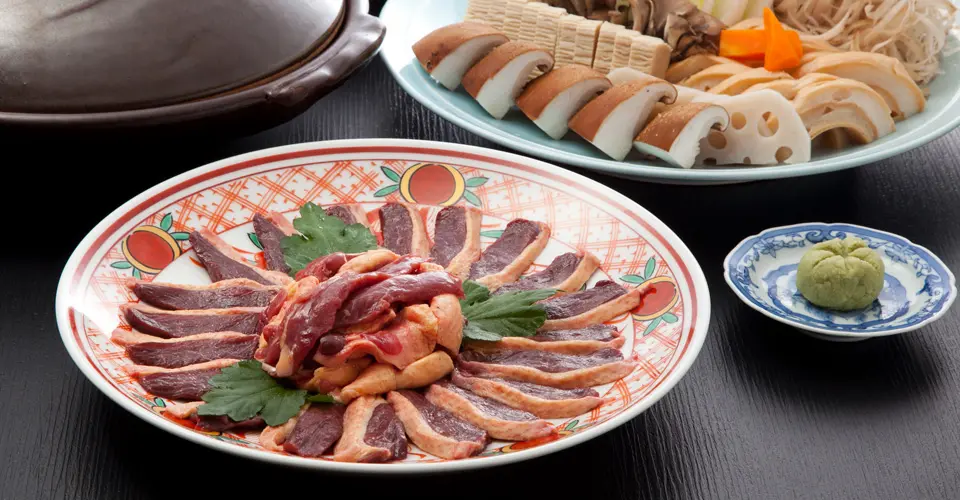天然の鴨肉を使った料理